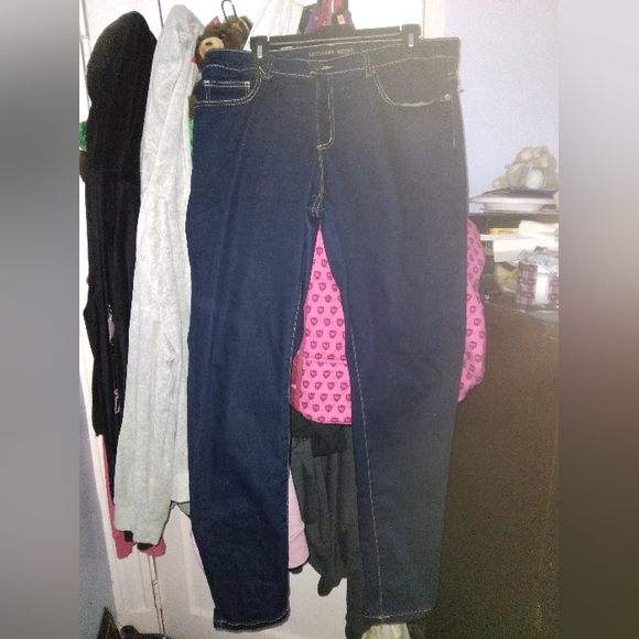 🎉HP🎉Michael Kors Izzy Skinny Jeans - Picture 3 of 9